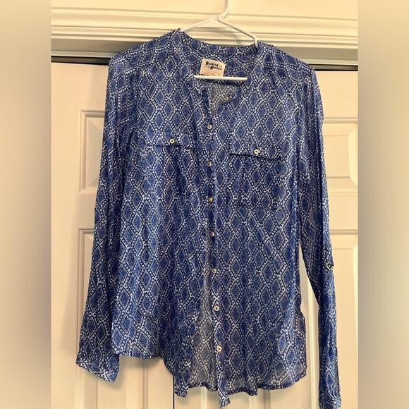 HOLDING HORSES Tops - Women’s Holding Horses Indigo Geometric Button Down Shirt